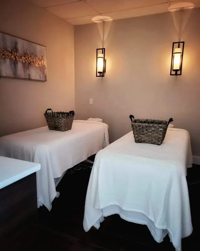Emerald Sanctuary Spa at Summer Lake Plaza — Day spa in Miramar Beach